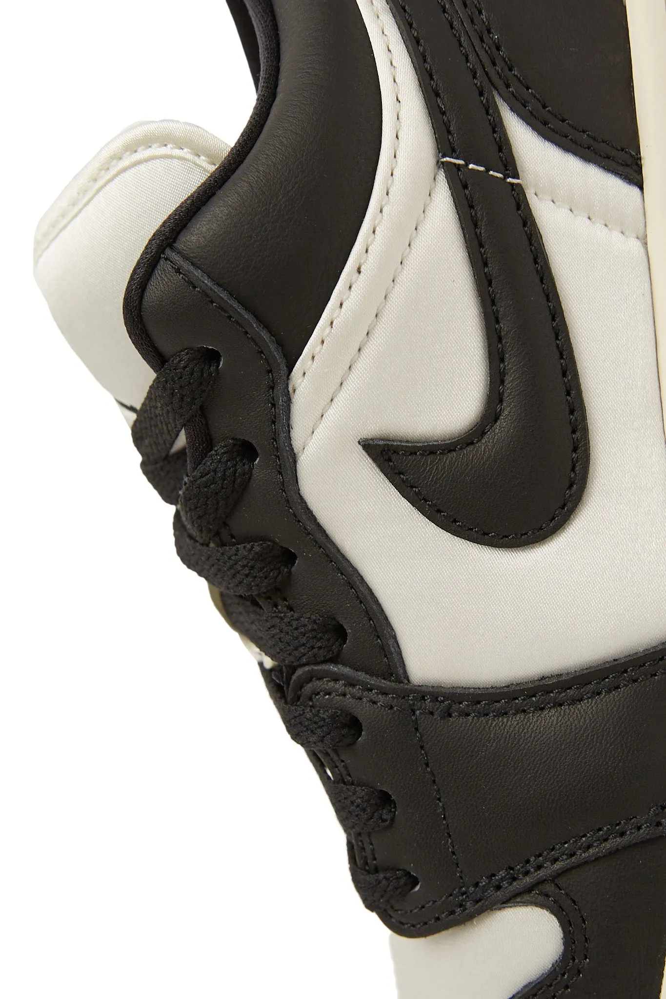 Air Jordan Womens 1 Low SE 'Sail/Black'
